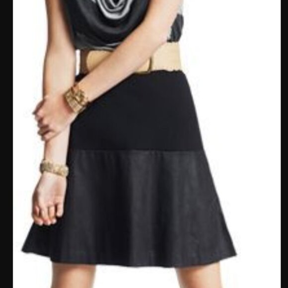 Cabi "Owens" Mini Skirt (style 548) - Size M (NWT) - Picture 5 of 5